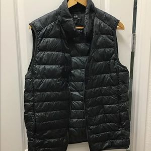 UNIQLO vest